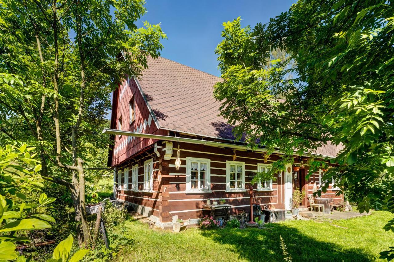 فيلا Teplice nad Metujíفي Roubenka Javor 33 المظهر الخارجي الصورة